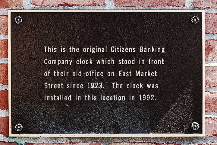 Plaque Citizens Bank Clock