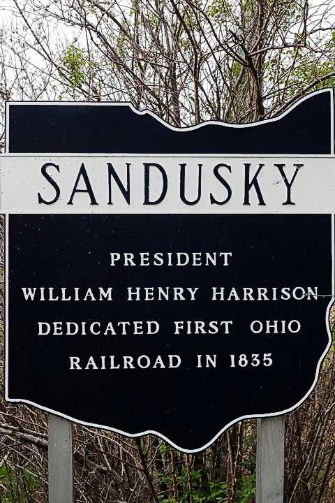 Sandusky Sign
